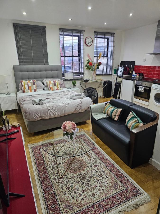 Empire Studio Apartment Bedford Ngoại thất bức ảnh